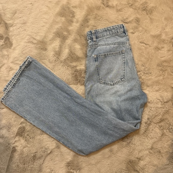 Classic Blue Women's Jeans - Picture 3 of 3